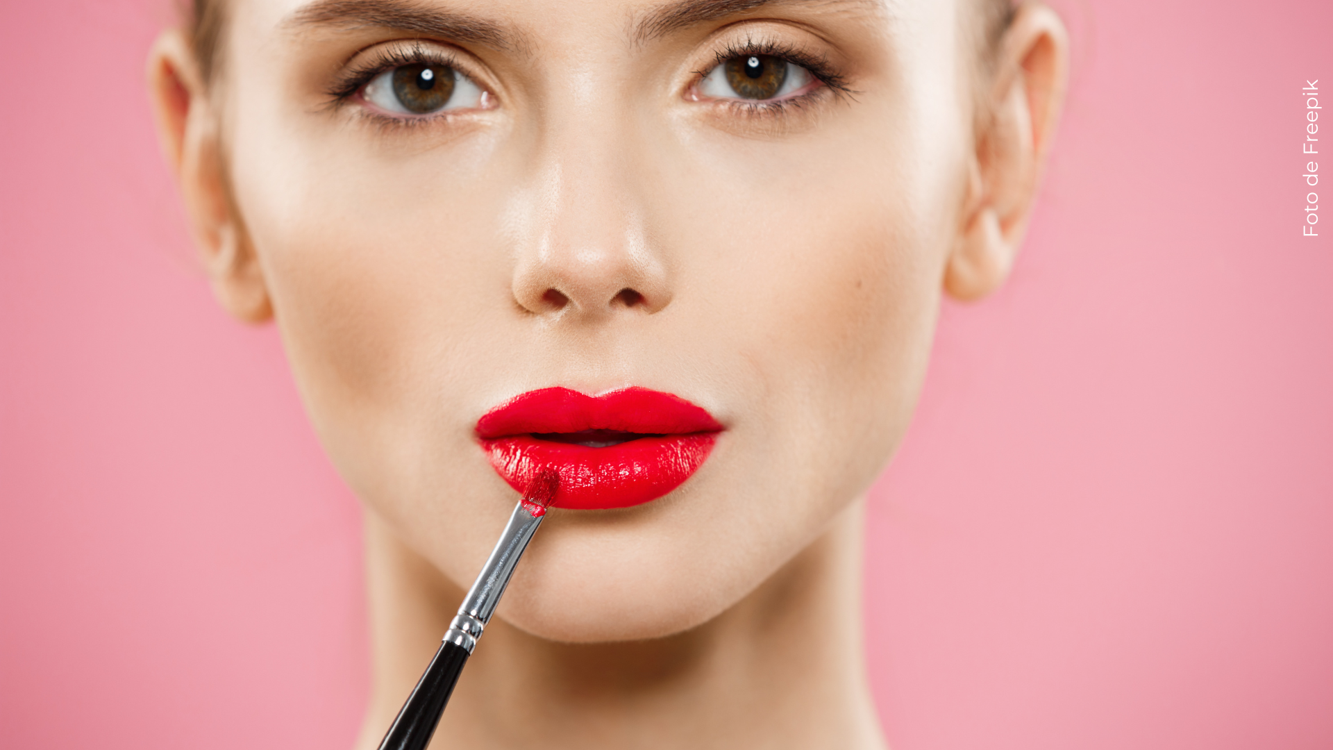 ¿Qué color de labios te favorece? Descubre el tono ideal según tu tono de piel ¿Qué color de labios te favorece? Descubre el tono ideal según tu tono de piel