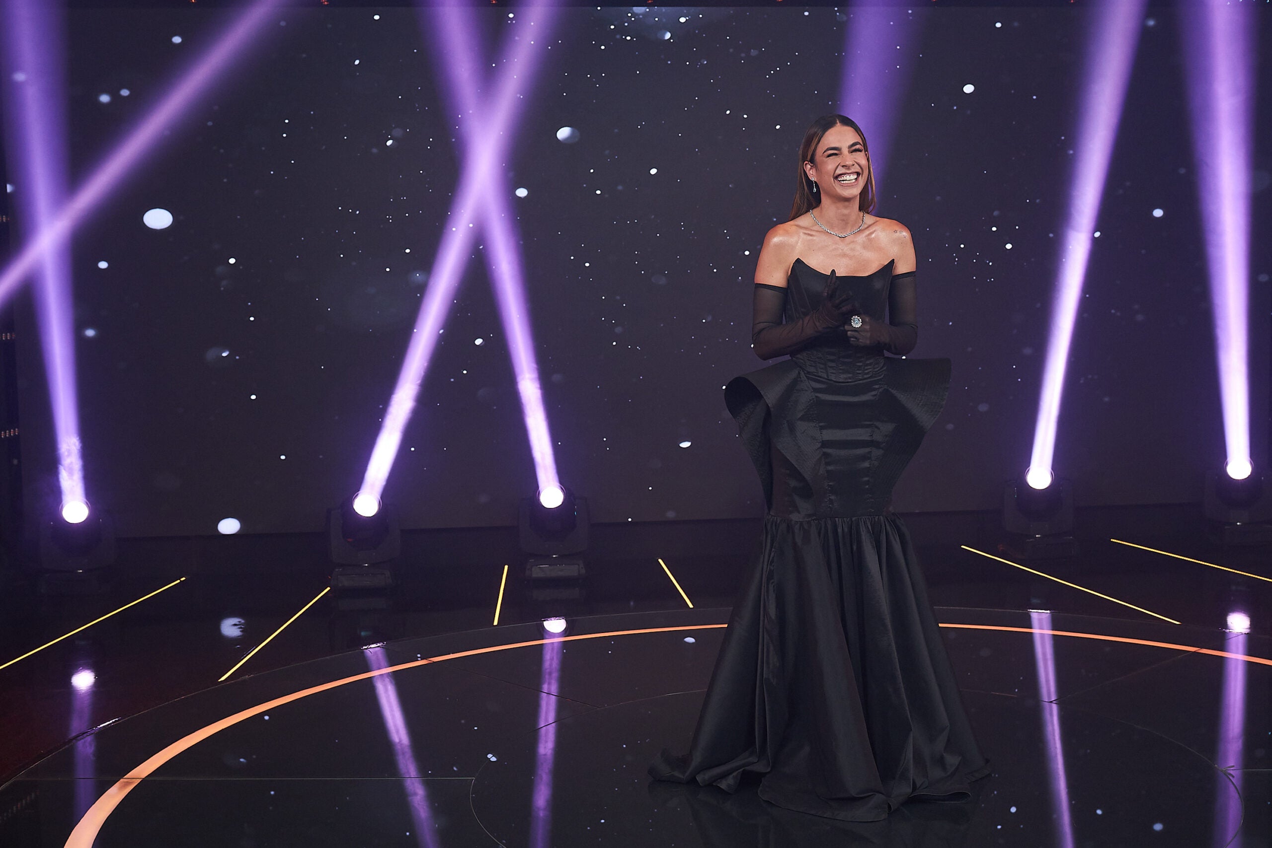 Carla Giraldo, presentadora de La casa de los famosos Colombia Carla Giraldo, presentadora de La casa de los famosos Colombia, en el primer capítulo del 2025