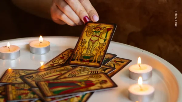 Horóscopo negro hoy, 10 al 16 de febrero: tarotscopo semanal, cambios y desafíos