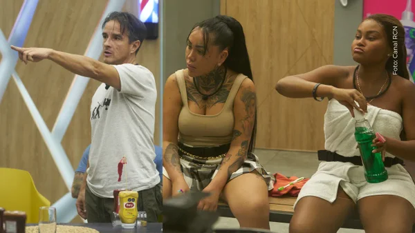 La discusión entre 'Coco', 'La Jesuu' y Yina Calderón que alteró La casa de los famosos Colombia La discusión entre 'Coco', 'La Jesuu' y Yina Calderón que alteró La casa de los famosos Colombia