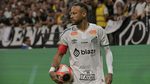 Video del golazo olímpico de Neymar Jr. en Brasil que le da la vuelta al mundo Video del golazo olímpico de Neymar Jr. en Brasil que le da la vuelta al mundo