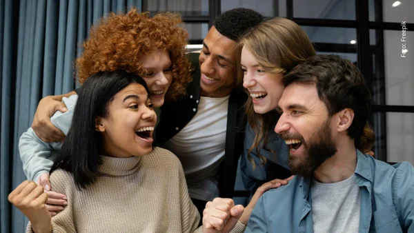 Día Mundial de la Felicidad: ¿En qué puesto se encuentra Colombia en el ranking?