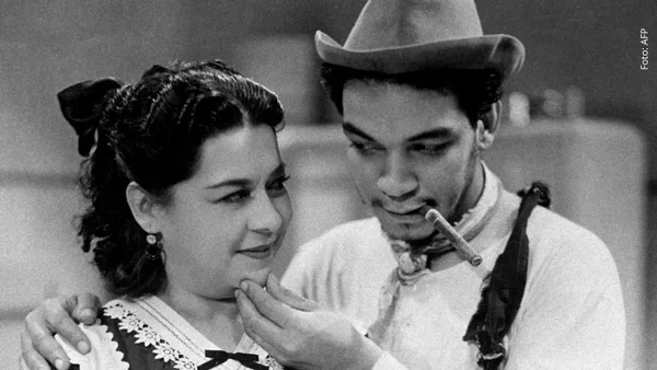 ¿Cantinflas escondía sirenas en su mansión de Acapulco? Fotos y pistas del caso ¿Cantinflas escondía sirenas en su mansión de Acapulco? Fotos y pistas del caso