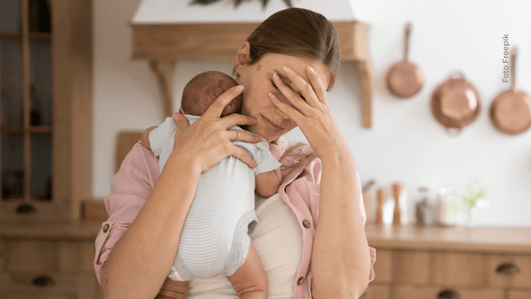 Bebé se comió las cenizas de su abuelo y su madre lo grabó: “Tratando de procesarlo” Bebé se comió las cenizas de su abuelo y su madre lo grabó: “Tratando de procesarlo”