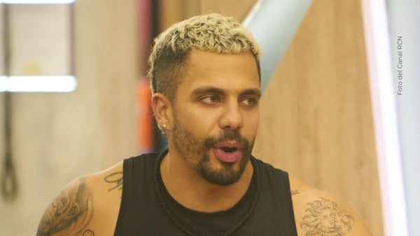 Reviven video de Andrés Altafulla cantando sin ninguna edición, así suena su voz