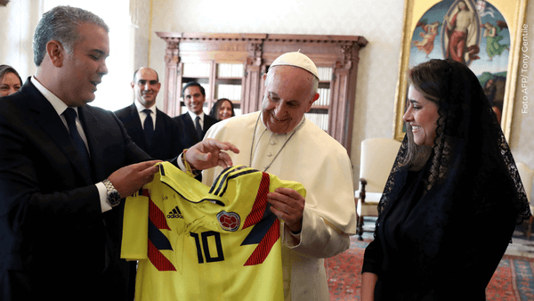 Así es la conexión especial del Papa Francisco por el fútbol colombiano Así es la conexión especial del Papa Francisco por el fútbol colombiano
