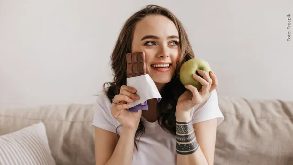 7 alimentos para aumentar tu energía diaria y combatir la fatiga, según expertos