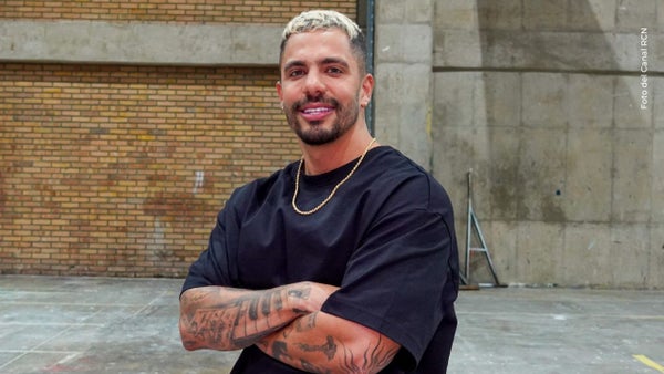 Altafulla y el invitado especial que comparte con él el loft en La casa de los famosos Altafulla y el invitado especial que comparte con él el loft en La casa de los famosos