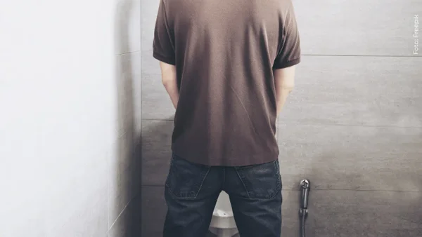 ¿Orinar sentado o de pie? Lo que los expertos dicen sobre la próstata masculina ¿Orinar sentado o de pie? Lo que los expertos dicen sobre la próstata masculina