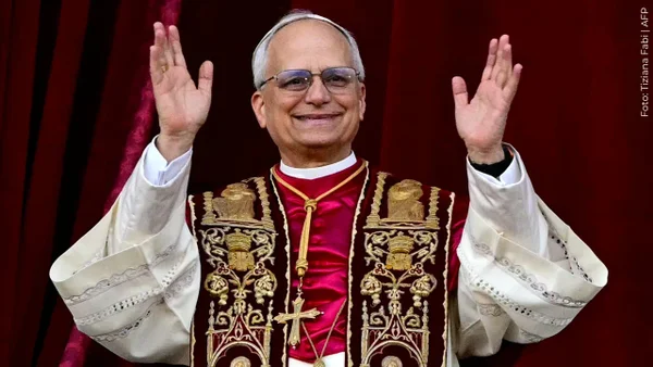 Mhoni Vidente enciende las alarmas por el papa León XIV: “El Anticristo se acerca” Mhoni Vidente enciende las alarmas por el papa León XIV: “El Anticristo se acerca”