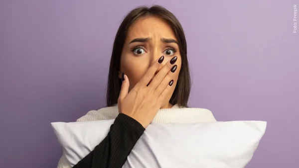 ¿Qué significa soñar que estás desnudo en público? Esto revela la psicología ¿Qué significa soñar que estás desnudo en público? Esto revela la psicología