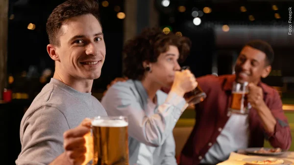 ¿Beber cerveza aumenta las picaduras de mosquitos? Lo que dice la ciencia