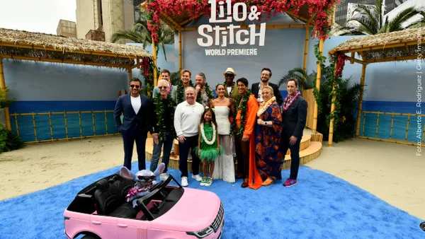 Lilo & Stitch en Colombia: 5 looks de la película que son furor en redes sociales Lilo & Stitch en Colombia: 5 looks de la película que son furor en redes sociales