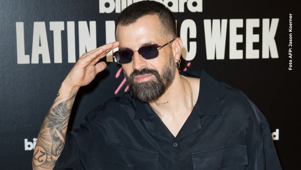 Mike Bahía despide su tour Surf n Salsa en Colombia Mike Bahía despide su tour Surf n Salsa en Colombia