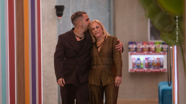 Video viral: caravana llega hasta la casa de la mamá de Altafulla, de La casa de los famosos 2025