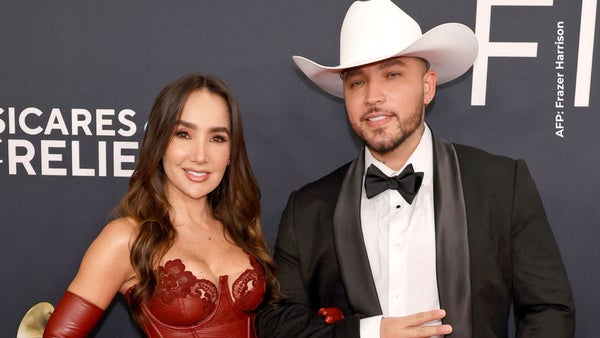 Así cambia la familia de Jessi Uribe y Paola Jara con su primer hijo Así cambia la familia de Jessi Uribe y Paola Jara con su primer hijo