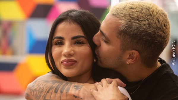 Hijo de Karina García dijo ser hijo de Altafulla y así reaccionó el cantante