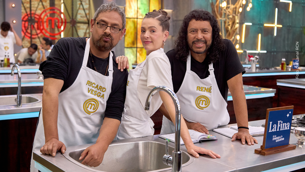 MasterChef Celebrity en fotos: ¡Las celebridades preparan torta por los 10 años! ¿Quién ganó? MasterChef Celebrity en fotos: ¡Las celebridades preparan torta por los 10 años! ¿Quién ganó?