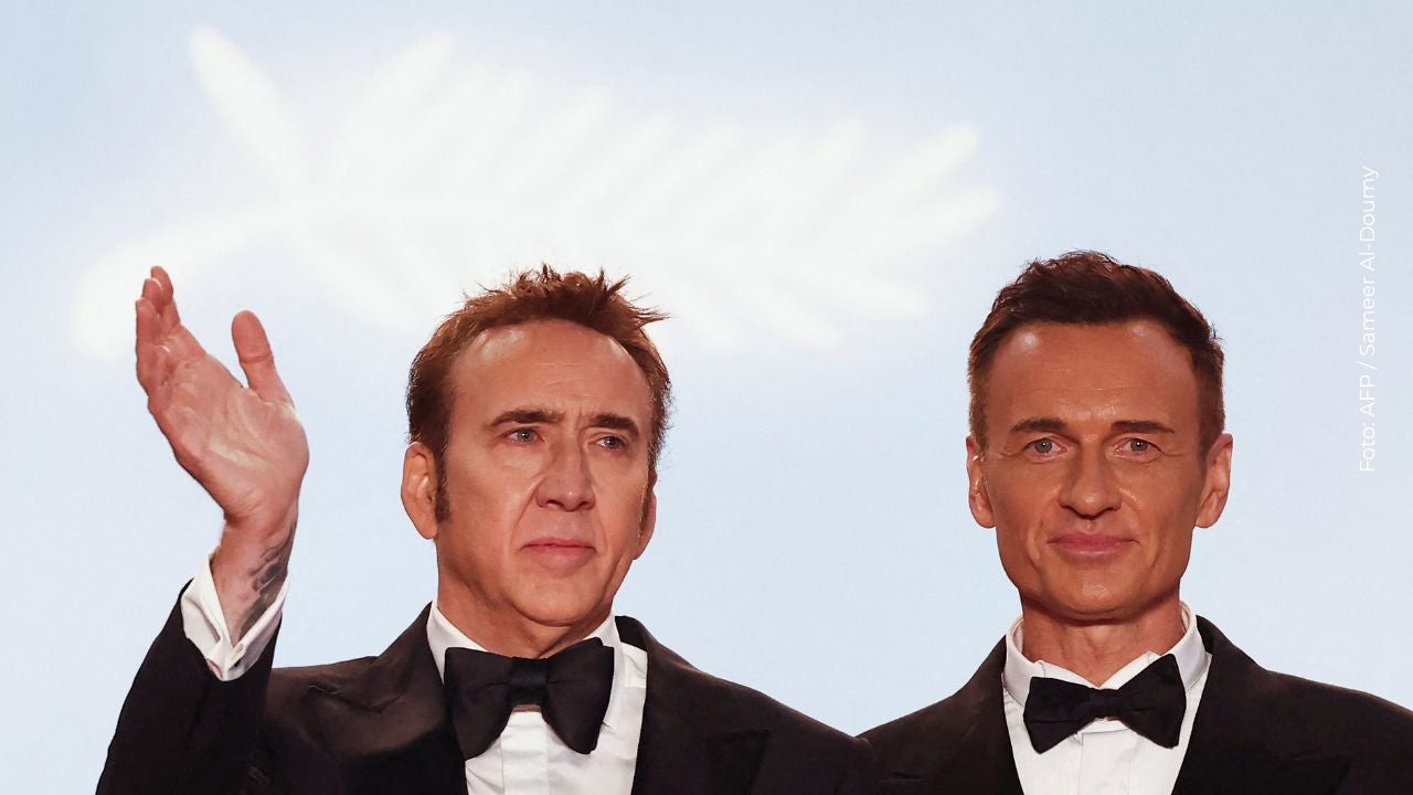 Julian McMahon y Nicolas Cage en el estreno de 'El Surfista'