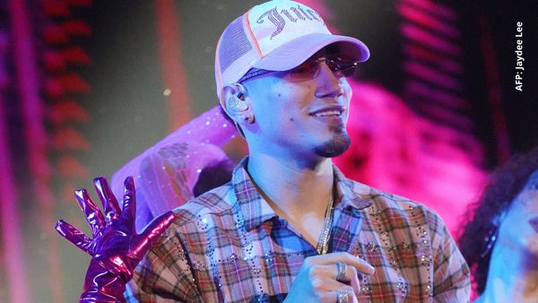 Omar Courtz llega a Bogotá con su Primera Musa World Tour Omar Courtz llega a Bogotá con su Primera Musa World Tour