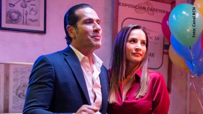 Gregorio Pernía y Carmen Villalobos