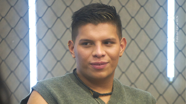 Emiro Navarro: admiran la piel de porcelana de su rostro, ¿cómo tenerla así?