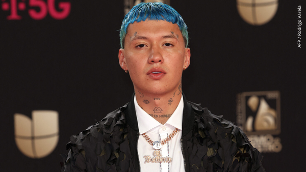 Blessd sorprendió con millonaria oferta para comprar al Deportivo Pereira Blessd sorprendió con millonaria oferta para comprar al Deportivo Pereira