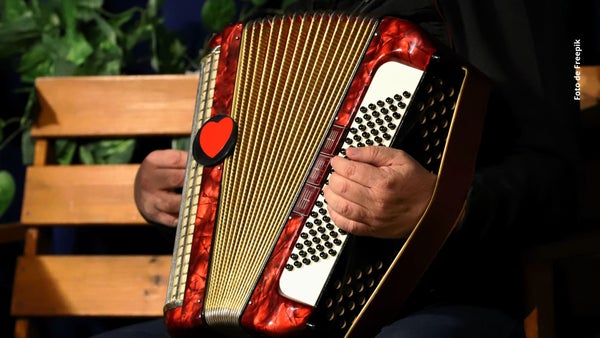 Los Diablitos celebran 40 años con homenaje a Omar Geles en Bogotá Los Diablitos celebran 40 años con homenaje a Omar Geles en Bogotá