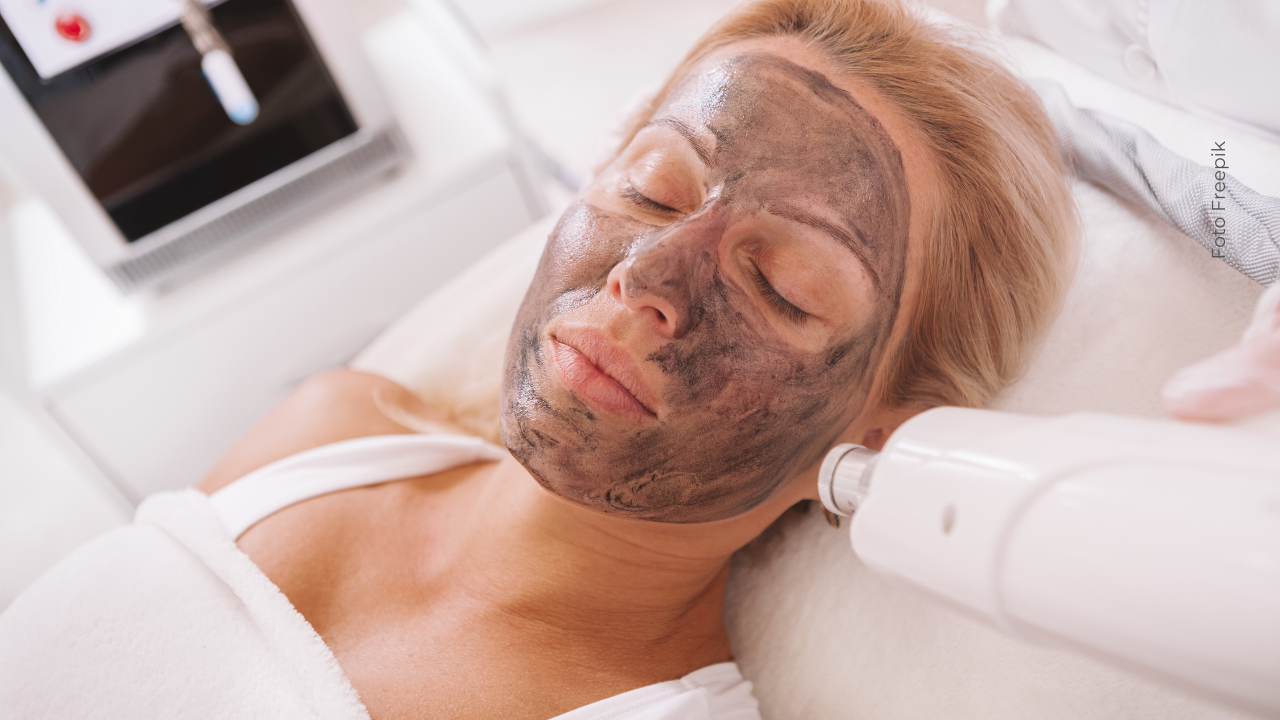 Hollywood Peel
