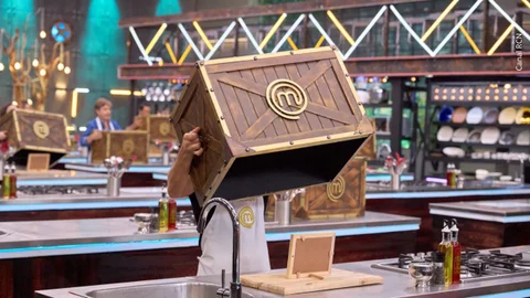 HOY en MasterChef Celebrity Colombia los participantes enfrentan la caja misteriosa