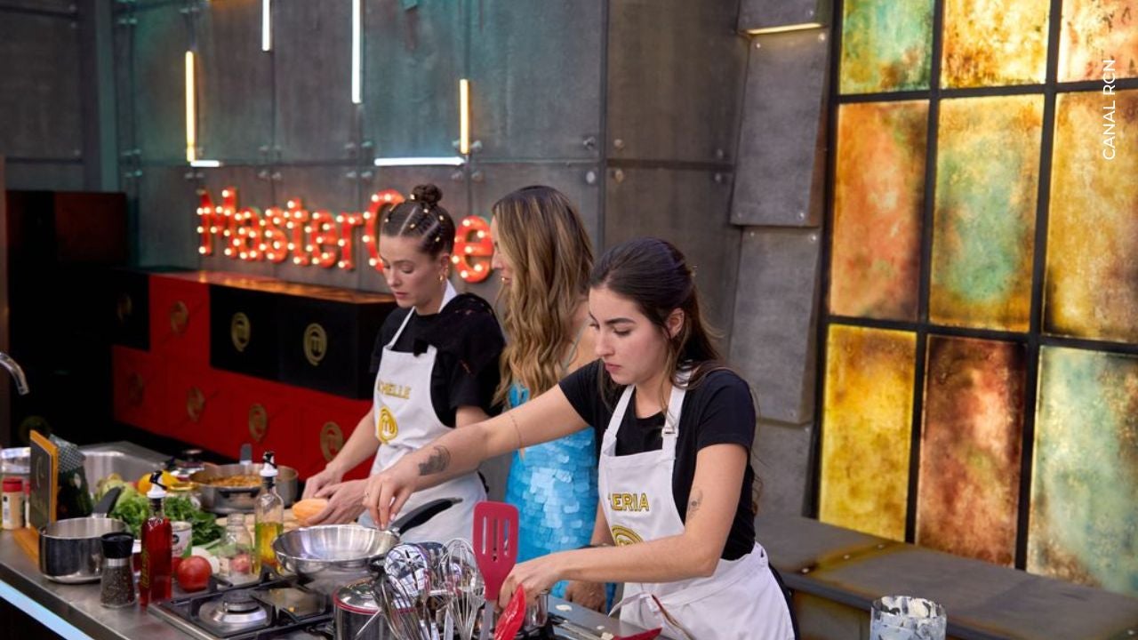 Michelle, Valeria y Claudia Bahamón en MasterChef Celebrity