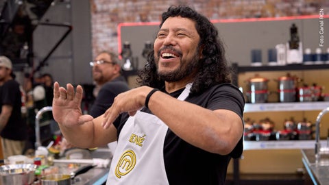 René Higuita y lo que hace para cuidar su cabello