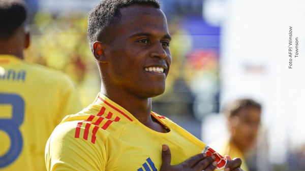 El Maracaná se rinde ante Jhon Arias en su emotiva despedida