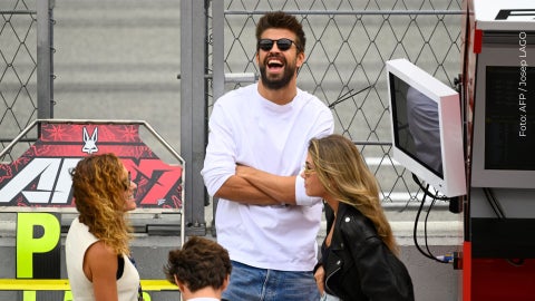Gerard Piqué revela románticas fotos con Clara Chía en medio de rumores de crisis.
