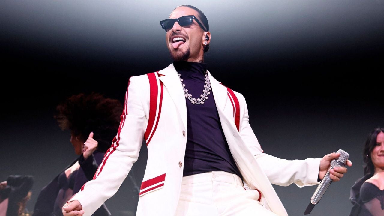 Maluma lanzó el videoclip de su canción Bronceador. Maluma lanzó el videoclip de su canción Bronceador el 17 de julio.