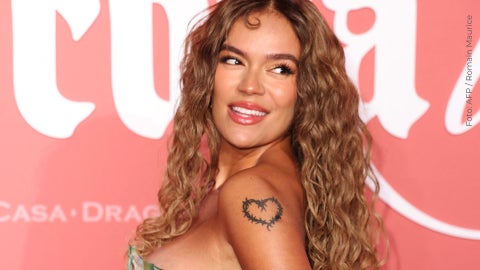 Karol G celebra el día de la independencia de Colombia con bellos videos en sus redes sociales.