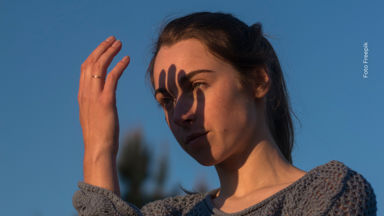 Mujer observada
