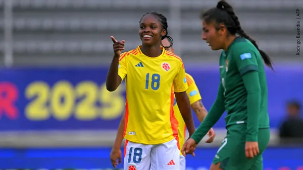 Colombia femenina golea 8-0 a Bolivia y los hinchas celebran en redes con memes