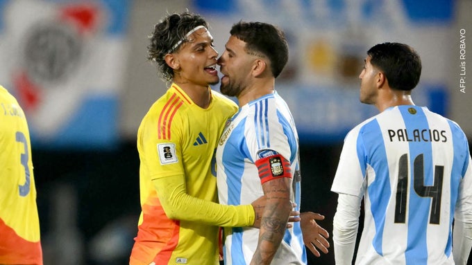 Richard Ríos y Nicolás Otamendi Richard Ríos y Nicolás Otamendi se reencontraron en Benfica