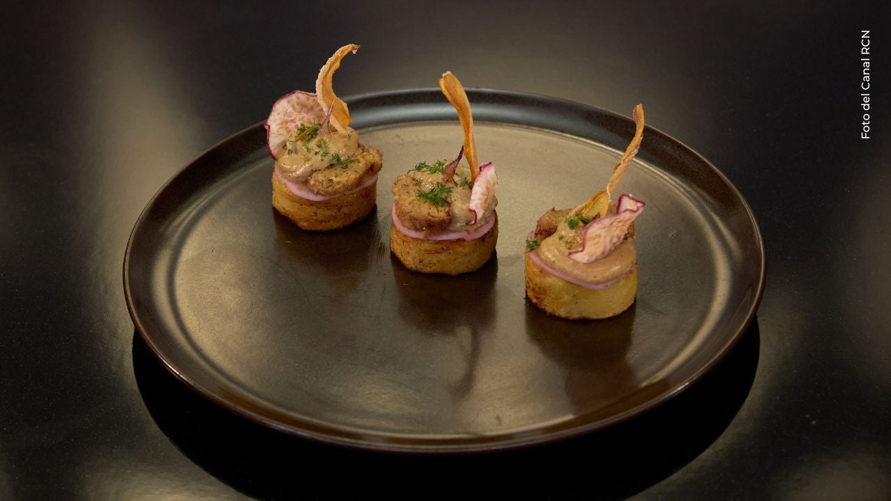 El inesperado ‘cachete’ de Rausch para Carolina y Julián en MasterChef
