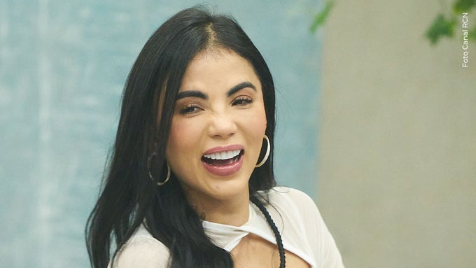 Karina García Karina García se cambió el look