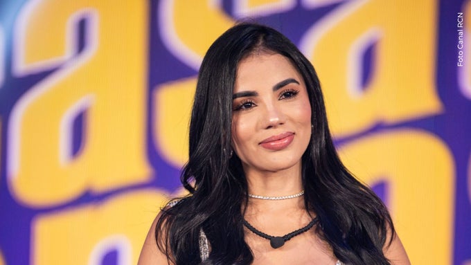 Karina García Karina García reveló que regalará un carro