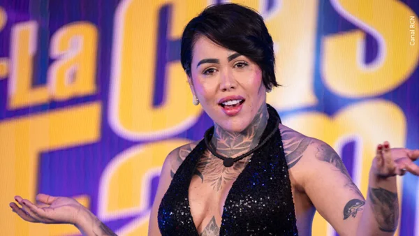 Yina Calderón muestra el antes y después del procedimiento médico de su hermana Leonela Yina Calderón muestra el antes y después del procedimiento médico de su hermana Leonela