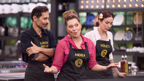 Andrea Guzmán, Luis Fernando Hoyos, Violeta Vergonzi