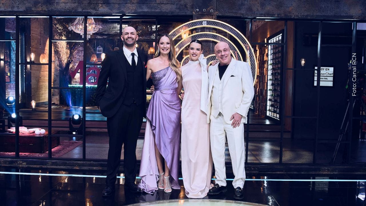 Claudia Bahamón junto a los jurados de MasterChef Celebrity Colombia 2024