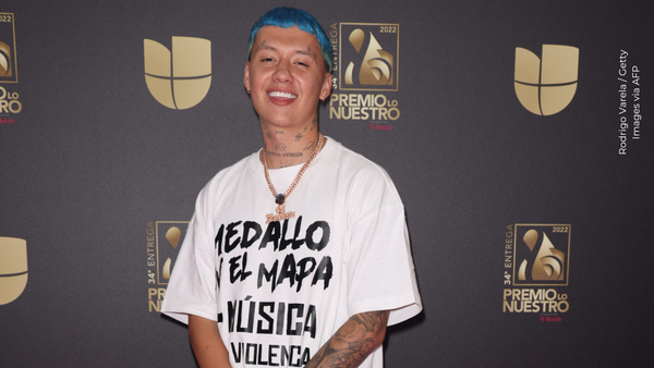 Blessd no se dejó ante las críticas por su cambio de look calvo: esto dijo