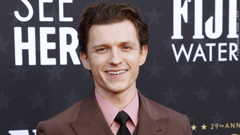 Tom Holland se toma un descanso del cine.