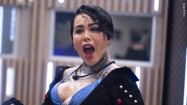 Yina Calderón sorprende a su hermana con un regalo que sus fans ayudaron a elegir | VIDEO Yina Calderón sorprende a su hermana con un regalo que sus fans ayudaron a elegir | VIDEO