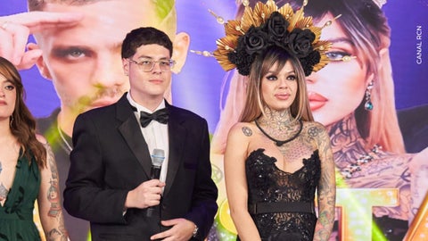 Hijo de Melissa Gate adquiere moto