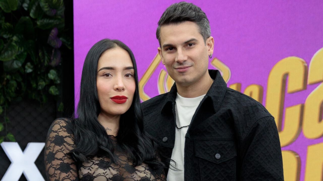 Luisa Fernanda W suele revelar cómo le enseña a su hijo Máximo, con amor, cómo debe ser el trato con su hermanito, Dómenic.